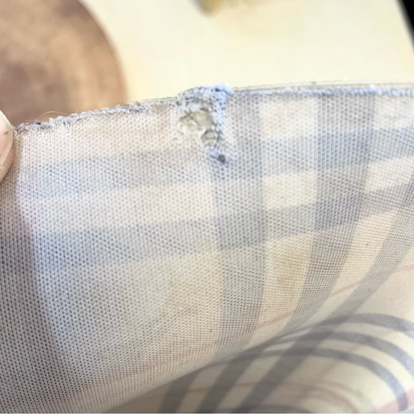 Burberry Check Rain Boots Size 38 / US 8 Waterproof / Mended Opening - Picture 16 of 16